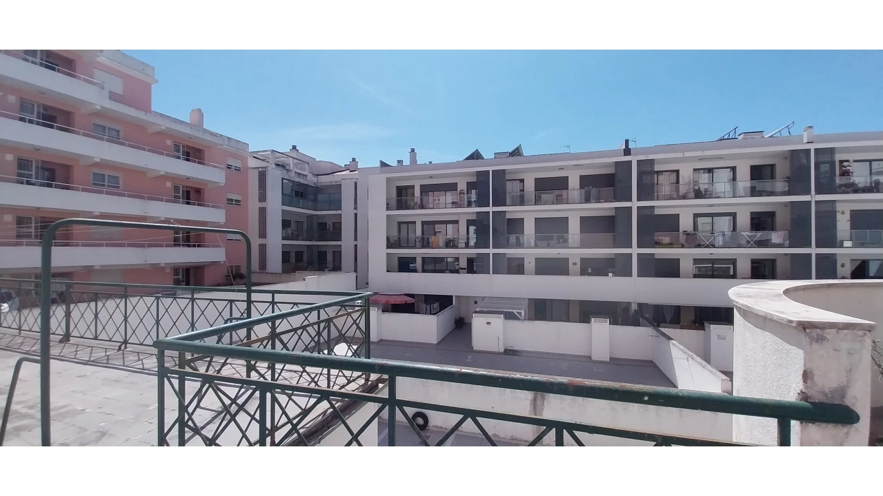Apartamento T1 para Venda em Nossa Senhora do Pópulo, Coto e São Gregório Foto 13
