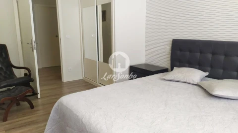 Apartamento T3 para Arrendamento em Póvoa de Varzim, Beiriz e Argivai