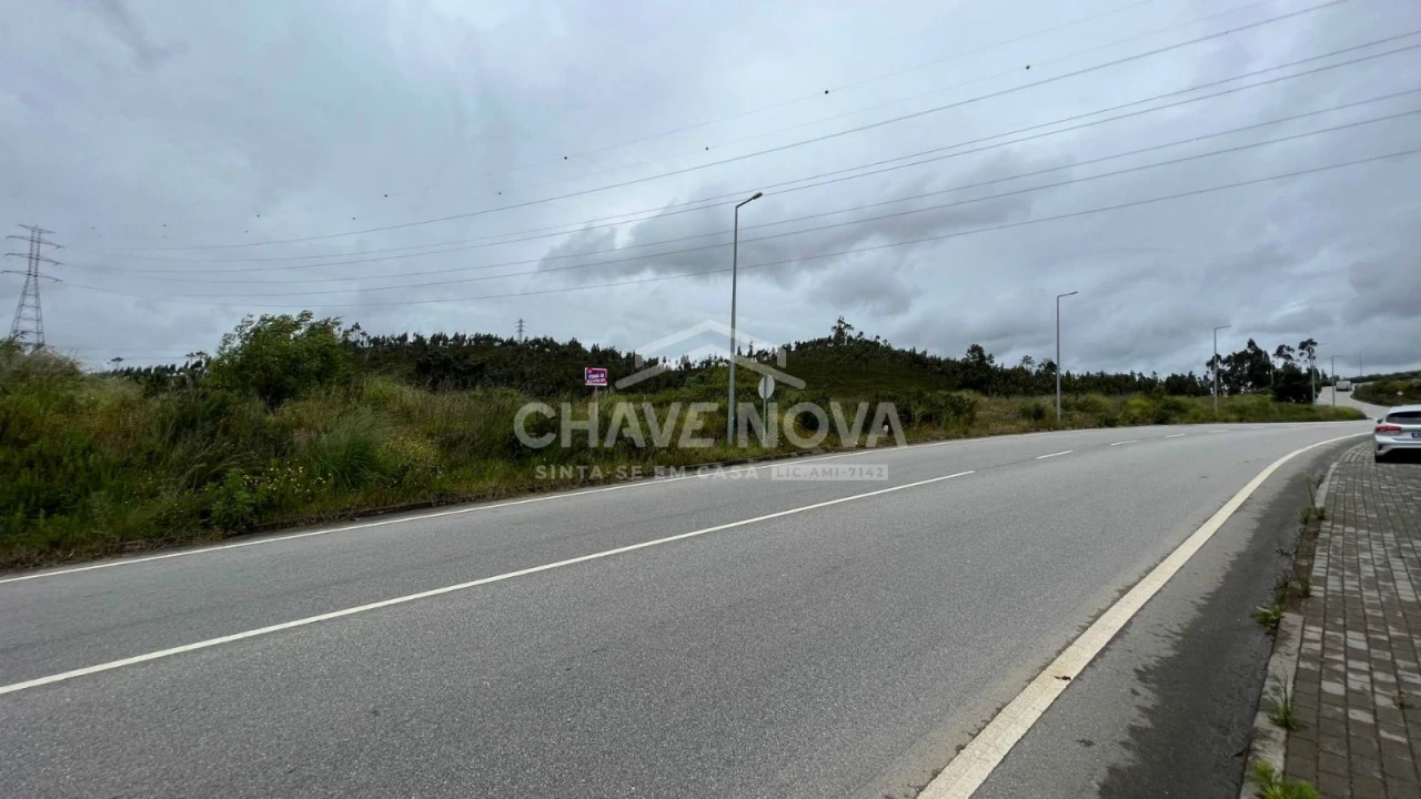 Terreno Misto para Venda em Gandra Foto 1