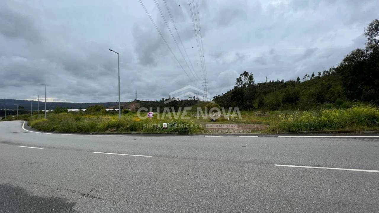 Terreno Misto para Venda em Gandra Foto 4