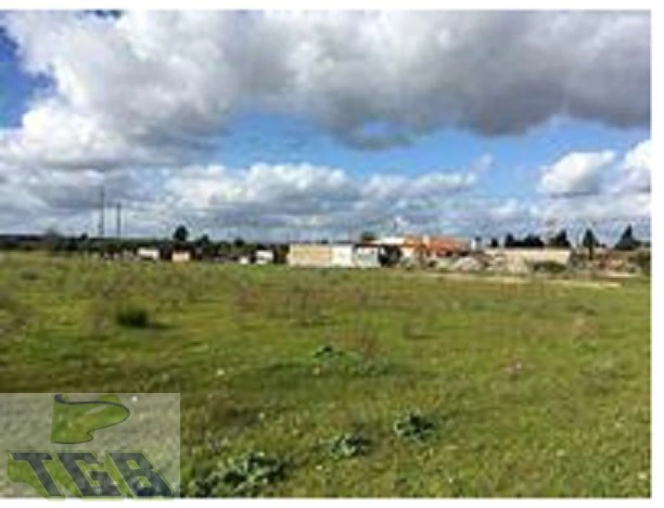 Terreno Misto para Venda em Foros de Arrão Foto 1