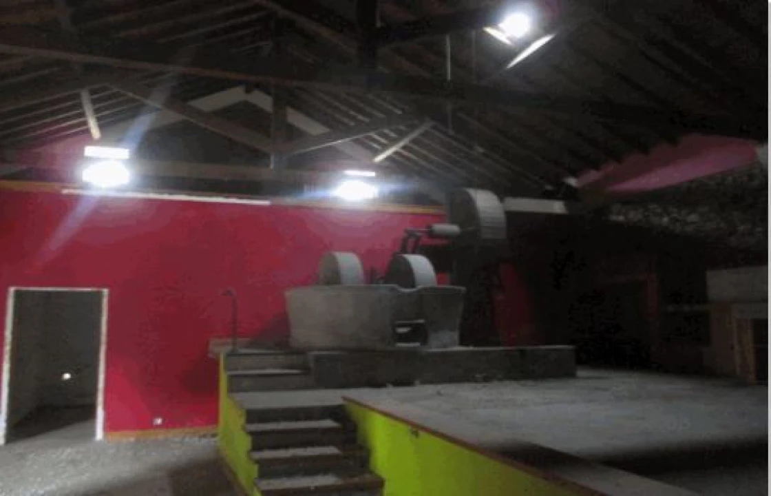 Moradia T6 para Venda em Santa Margarida da Coutada Foto 5