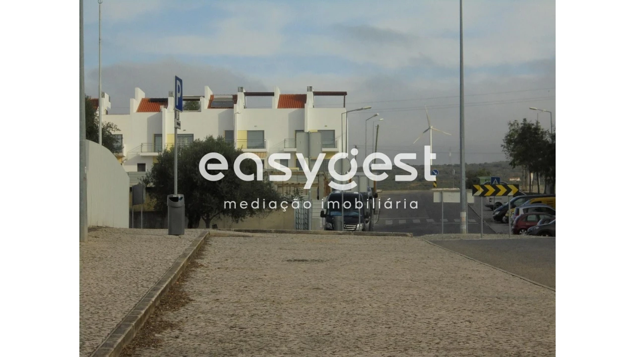 Terreno para Venda em Santo Antão e São Julião do Tojal Foto 3