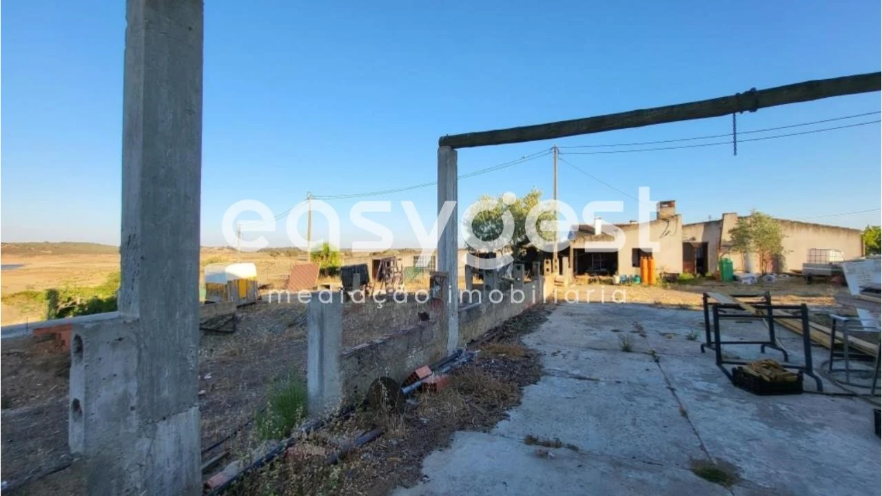 Quinta T4 para Venda em Ourique Foto 9