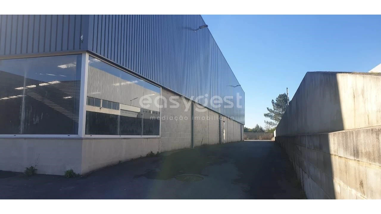 Armazém para Venda em Palhaça Foto 12