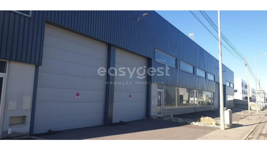 Armazém para Venda em Palhaça Foto 3