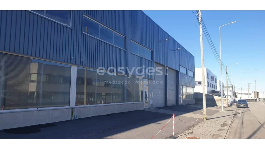 Armazém para Venda em Palhaça Foto 4