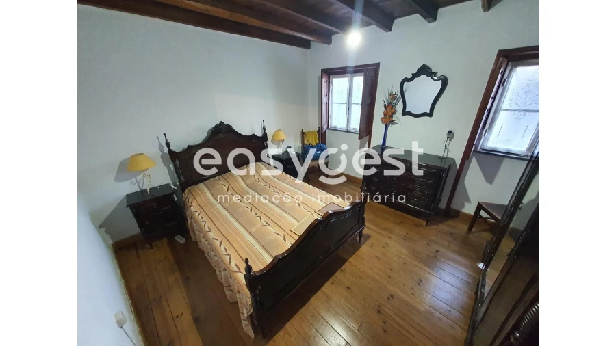 Moradia T2 para Venda em Mouronho Foto 9