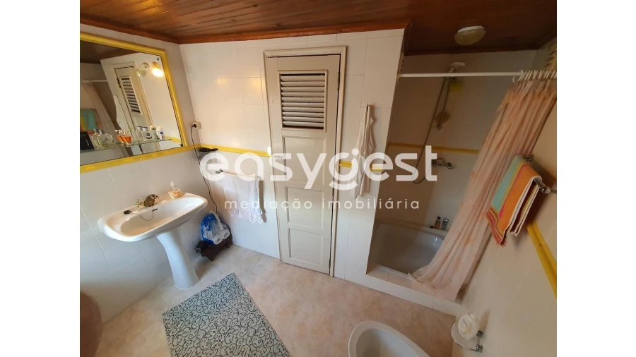 Moradia T2 para Venda em Mouronho Foto 12