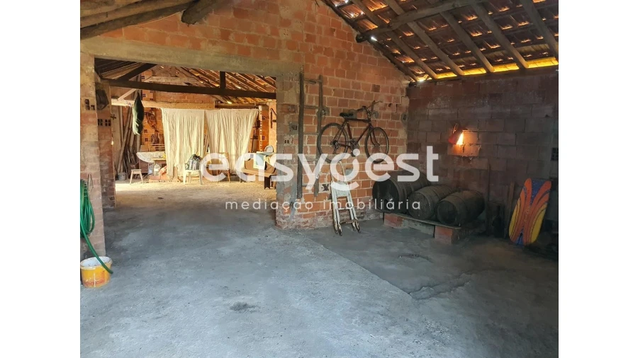 Moradia T2 para Venda em Mouronho Foto 18