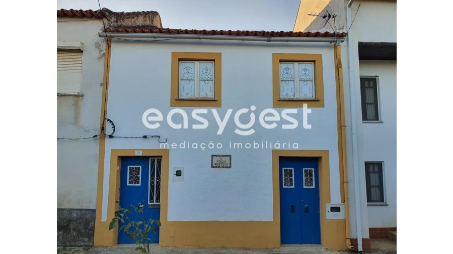 Moradia T2 para Venda em Mouronho Foto 23