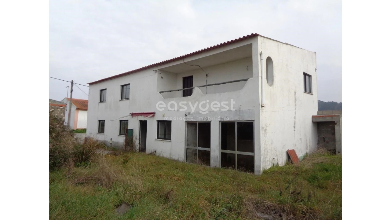 Moradia T1 para Venda em Vinha da Rainha Foto 14