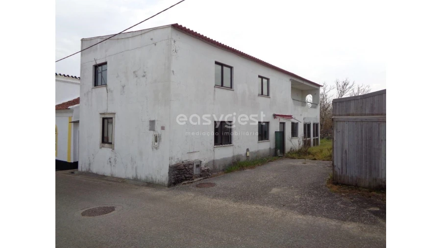 Moradia T1 para Venda em Vinha da Rainha