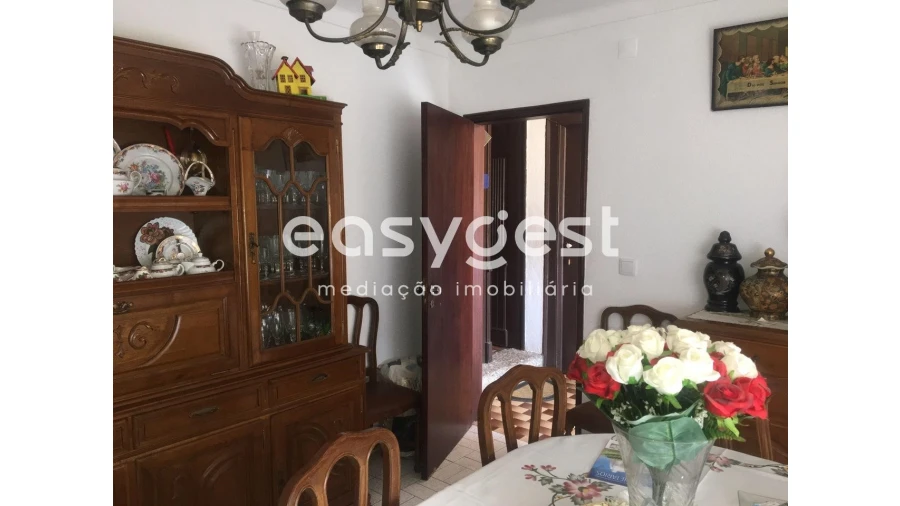 Moradia T3 para Venda em Lourosa Foto 17
