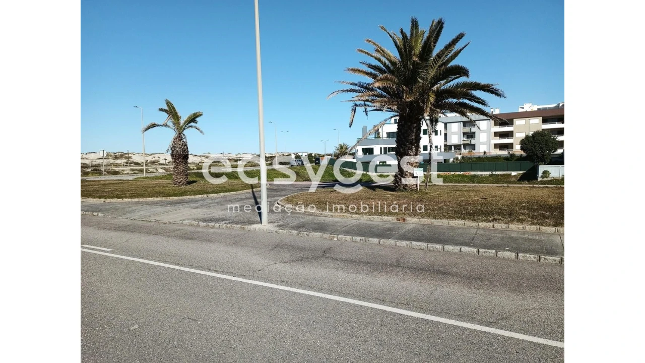 Terreno para Venda em Gafanha da Boa Hora Foto 1