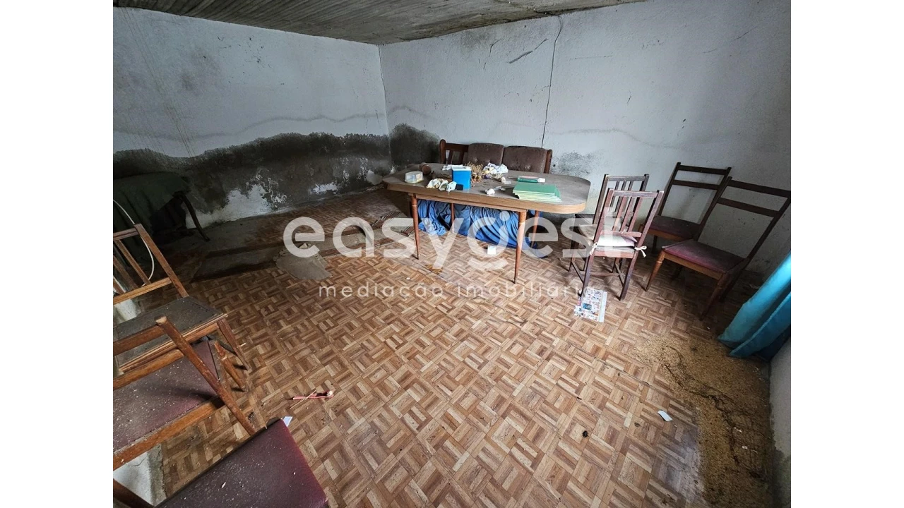 Moradia T3 para Venda em Tabua Foto 12