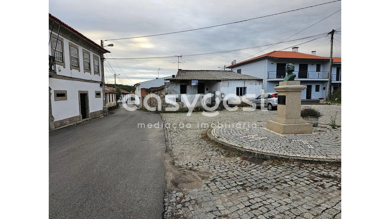 Moradia T3 para Venda em Tabua Foto 15