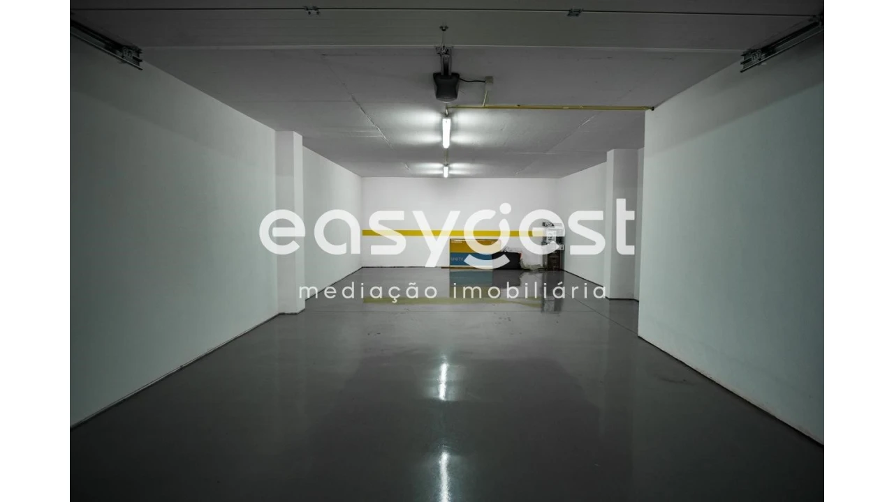 Apartamento T6 para Venda em Sé Nova, Santa Cruz, Almedina e São Bartolomeu Foto 36