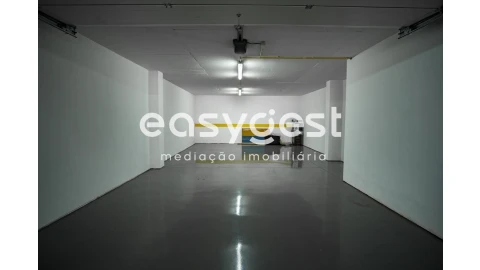 Apartamento T6 para Venda em Sé Nova, Santa Cruz, Almedina e São Bartolomeu