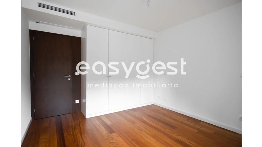 Apartamento T6 para Venda em Sé Nova, Santa Cruz, Almedina e São Bartolomeu Foto 5