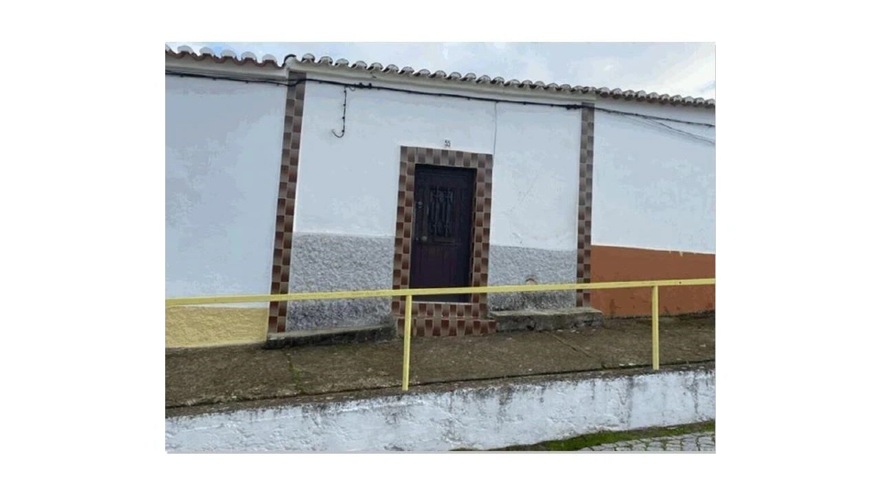 Moradia T1 para Venda em Sobral da Adiça Foto 1
