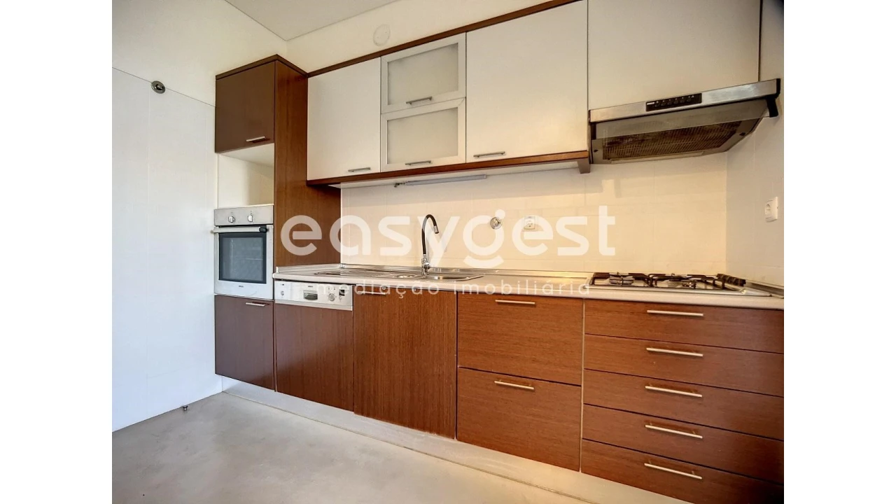 Apartamento T4 para Venda em Arroios Foto 23