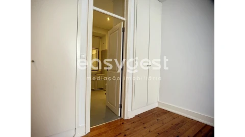 Apartamento T4 para Venda em Arroios