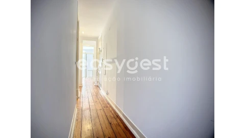 Apartamento T4 para Venda em Arroios
