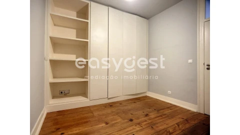 Apartamento T4 para Venda em Arroios