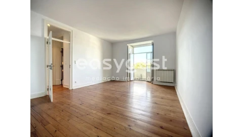 Apartamento T4 para Venda em Arroios