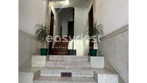 Apartamento T4 para Venda em Arroios