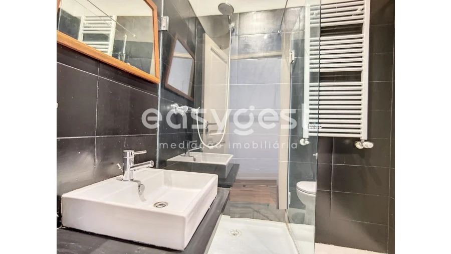 Apartamento T4 para Venda em Arroios Foto 10