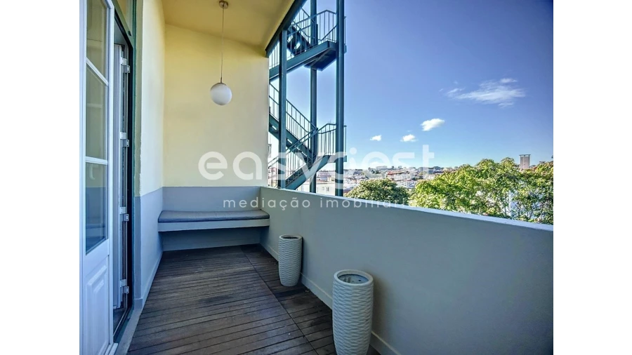 Apartamento T4 para Venda em Arroios Foto 18