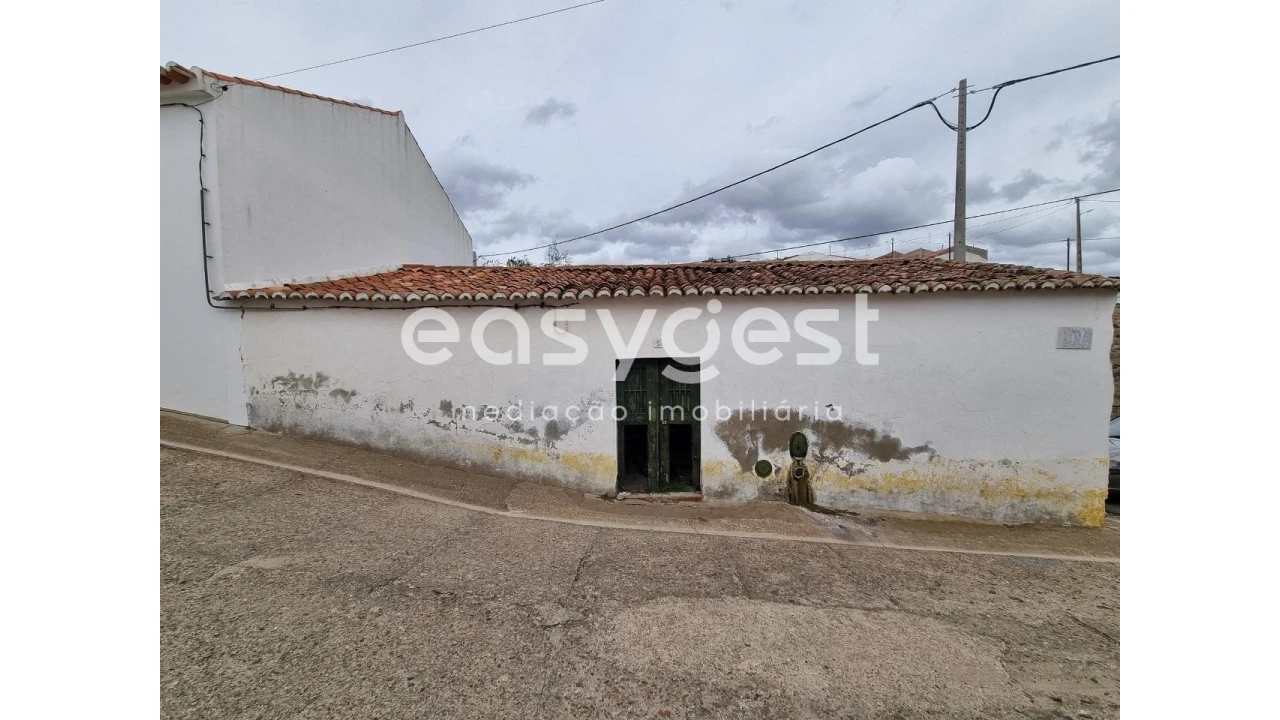 Moradia T2 para Venda em Safara e Santo Aleixo da Restauração Foto 1