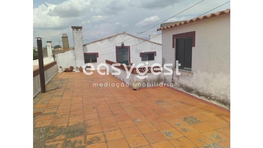 Moradia T4 para Venda em Cabeça Gorda Foto 11