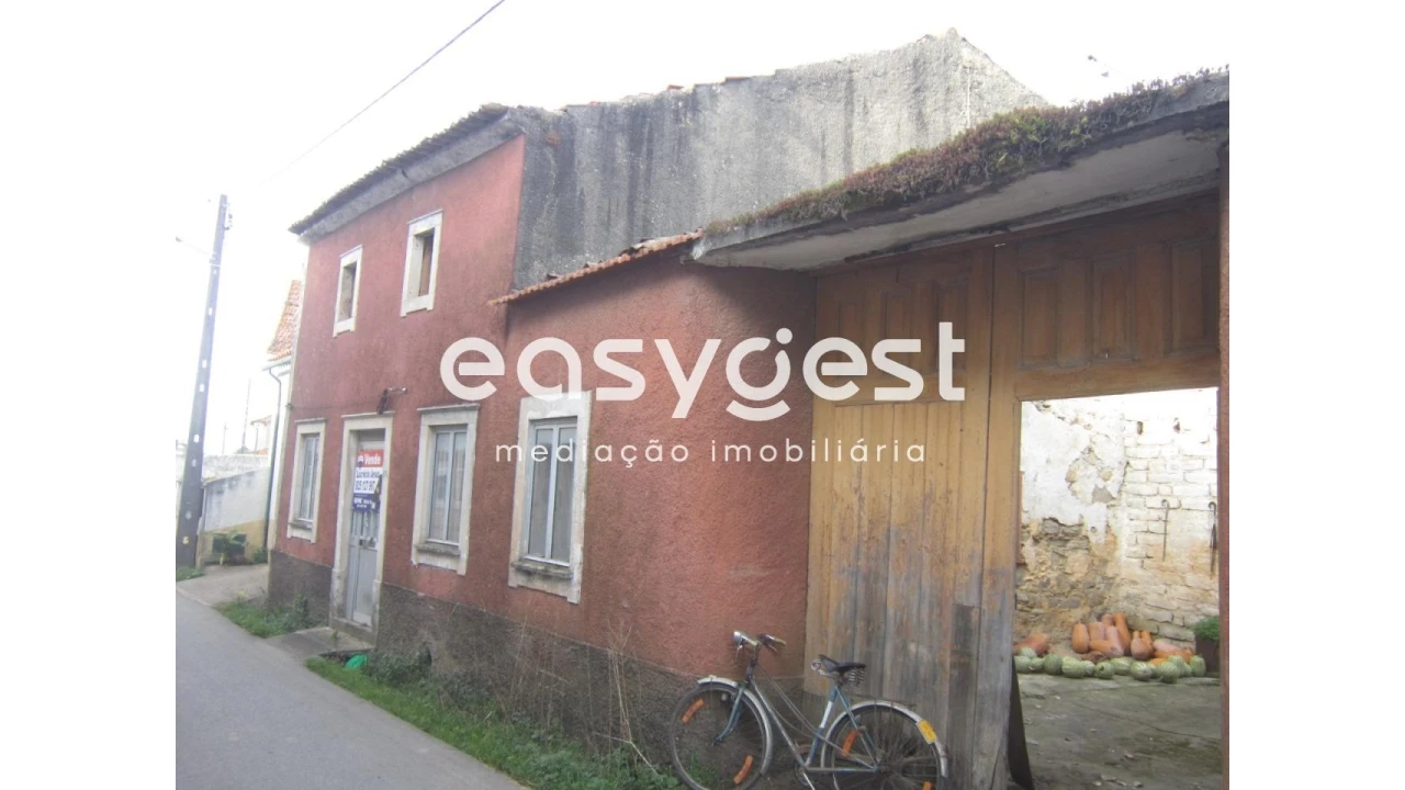 Moradia T3 para Venda em Sepins e Bolho Foto 2