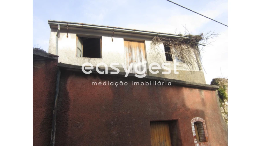 Moradia T3 para Venda em Sepins e Bolho