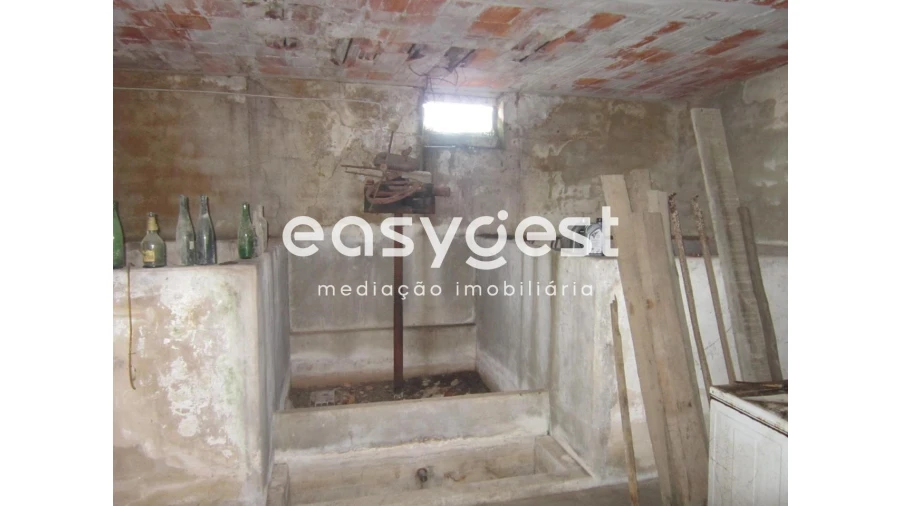 Moradia T3 para Venda em Sepins e Bolho Foto 4