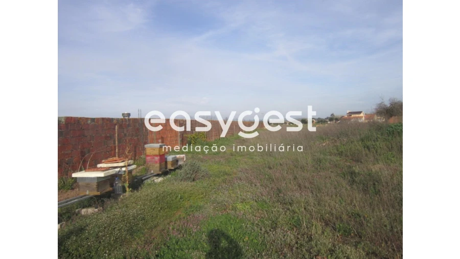 Moradia T3 para Venda em Sepins e Bolho Foto 11