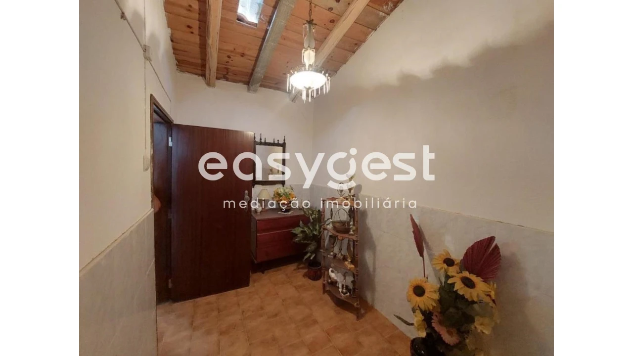 Moradia T1 para Venda em Santa Cruz Foto 10