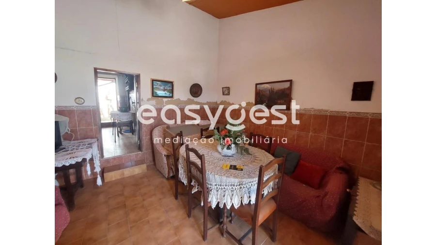 Moradia T1 para Venda em Santa Cruz Foto 4