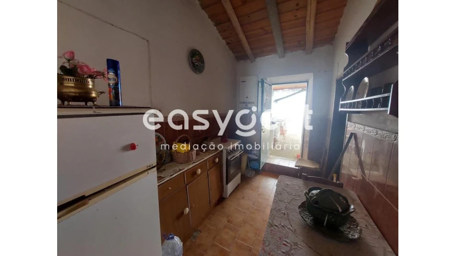 Moradia T1 para Venda em Santa Cruz Foto 6