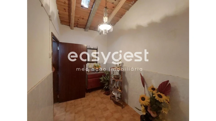 Moradia T1 para Venda em Santa Cruz Foto 10