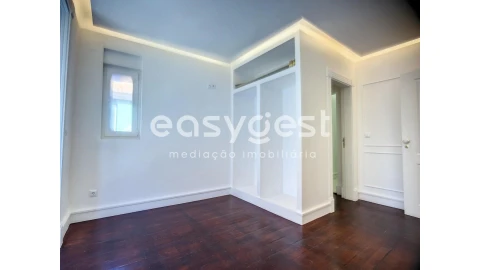 Apartamento T3 para Venda em Santa Maria Maior