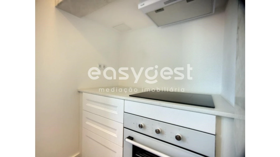 Apartamento T3 para Venda em Santa Maria Maior Foto 10