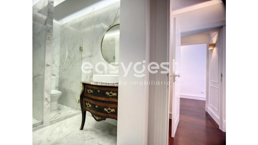 Apartamento T3 para Venda em Santa Maria Maior Foto 15