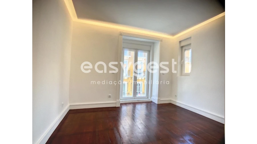 Apartamento T3 para Venda em Santa Maria Maior Foto 16