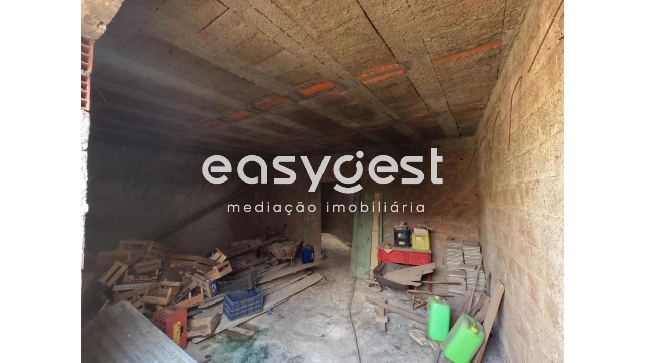 Moradia T4 para Venda em Cuba Foto 10