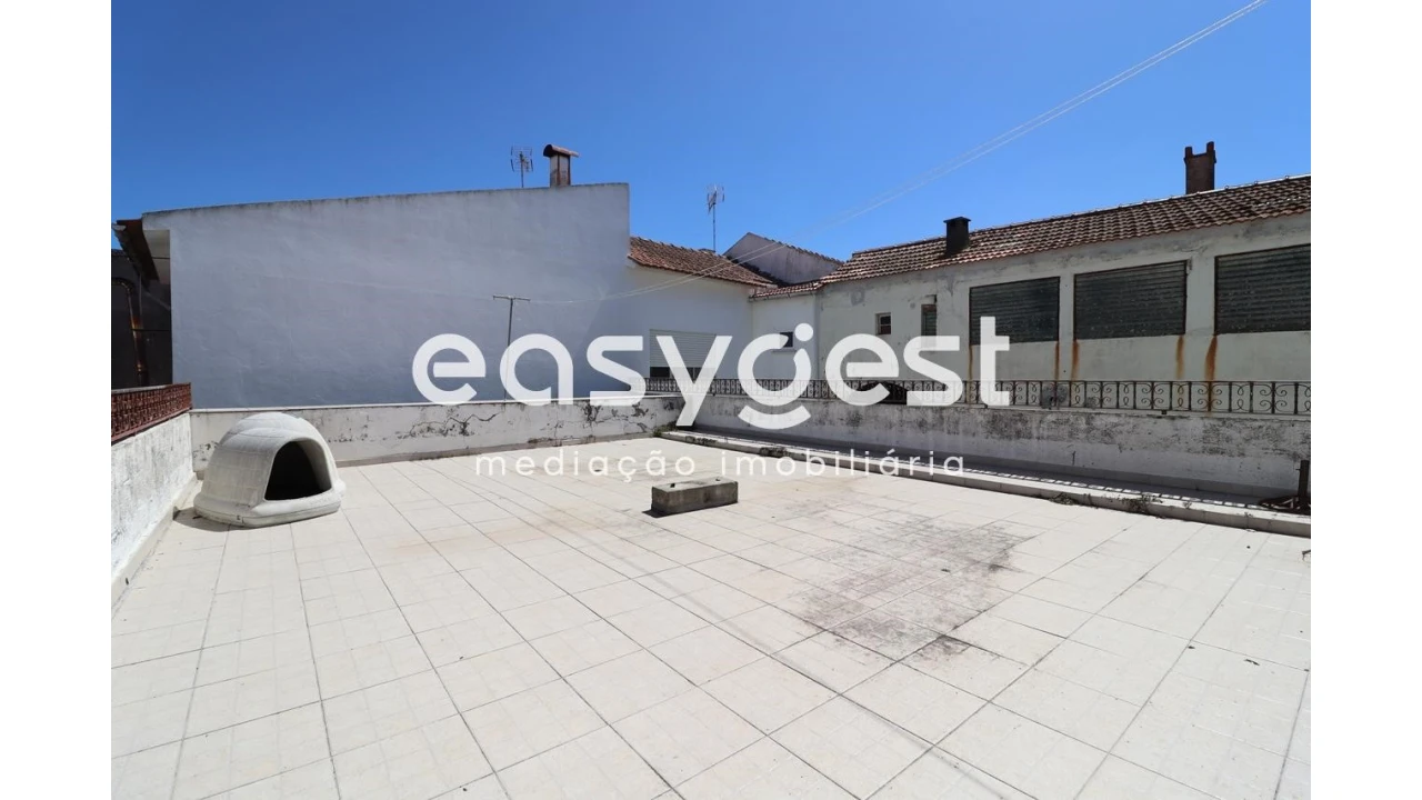 Moradia T5 para Venda em Abrunheira, Verride e Vila Nova da Barca Foto 22