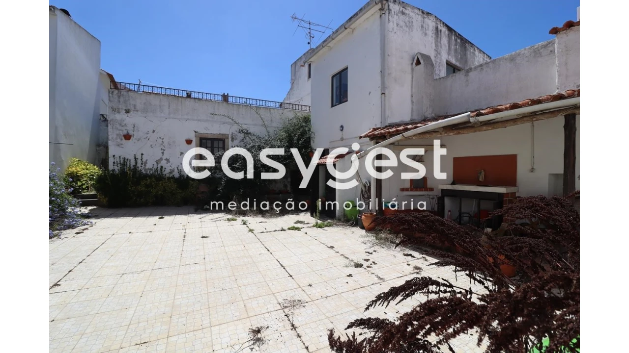 Moradia T5 para Venda em Abrunheira, Verride e Vila Nova da Barca Foto 29